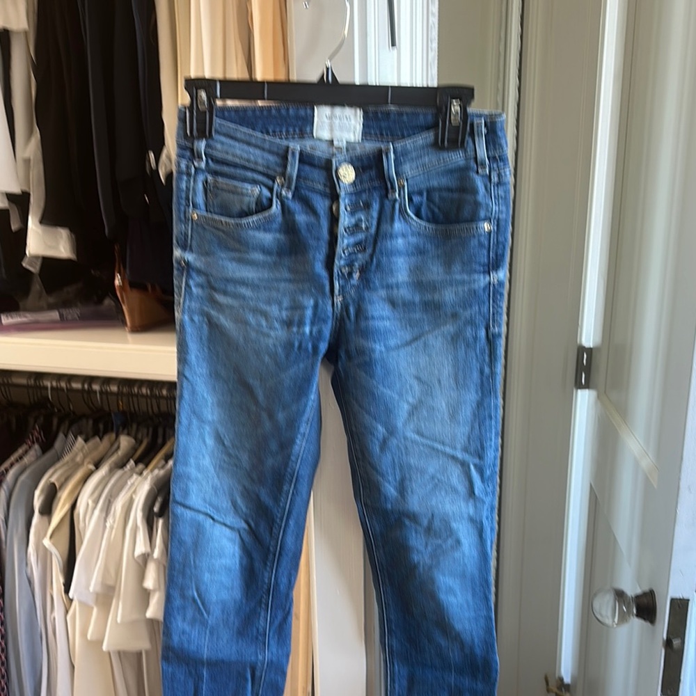 Women’s McGuire cropped Blue Jeans
